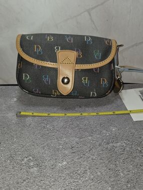 Vintage Dooney & Bourke Black Multicolor DB Wristlet with Tan Trim